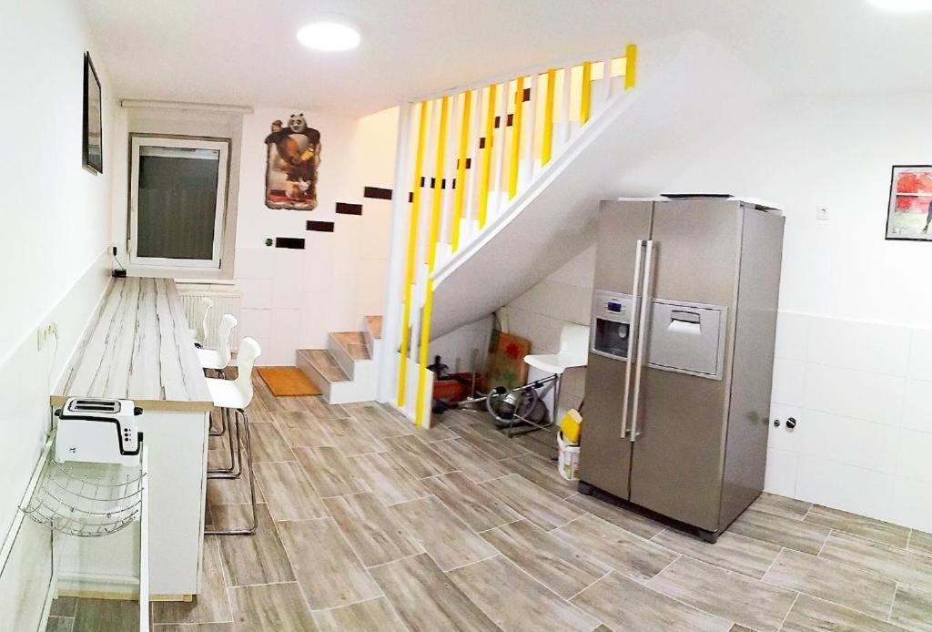 Smart Mini Hotel Viena Exterior foto